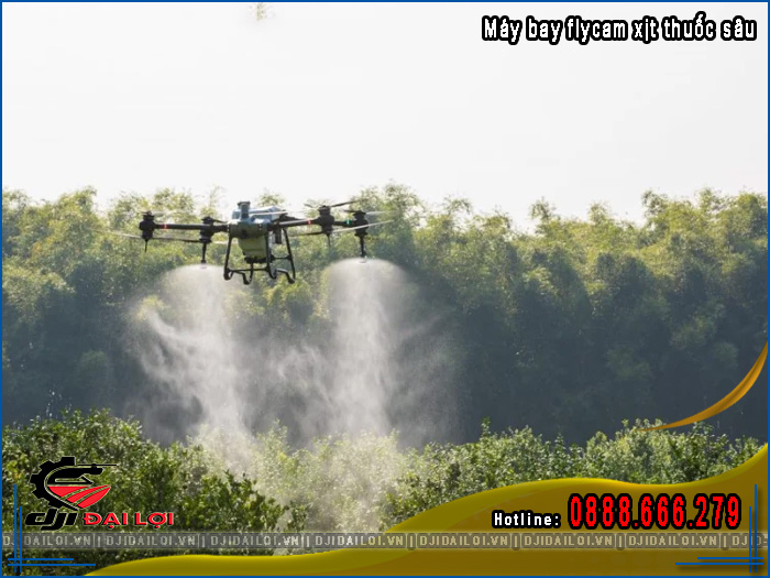 Máy bay flycam xịt thuốc sâu có đáng đầu tư không
