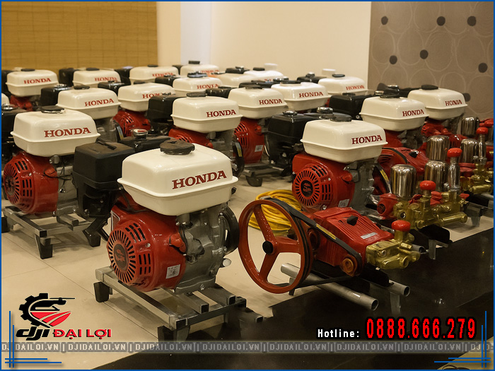 Máy phun thuốc trừ sâu Honda GX160