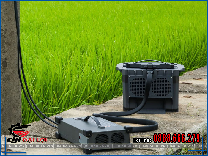 Bộ sạc thông minh C10000