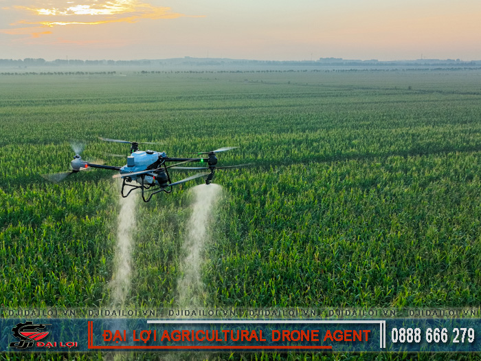 So sánh drone phun thuốc RTK và GPS về ưu nhược điểm