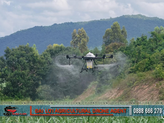 Bảng giá máy bay phun thuốc trừ sâu từ phổ thông đến cao cấp