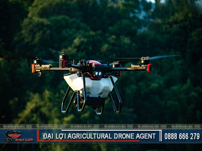 Máy bay nông nghiệp là gì? Ứng dụng và lợi ích thực tế