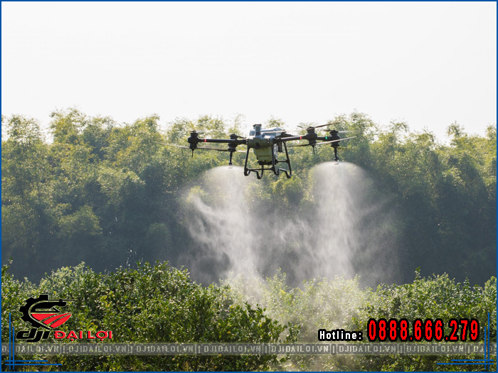 So sánh T30 với T40 chọn máy bay xịt thuốc nào hiệu quả hơn?